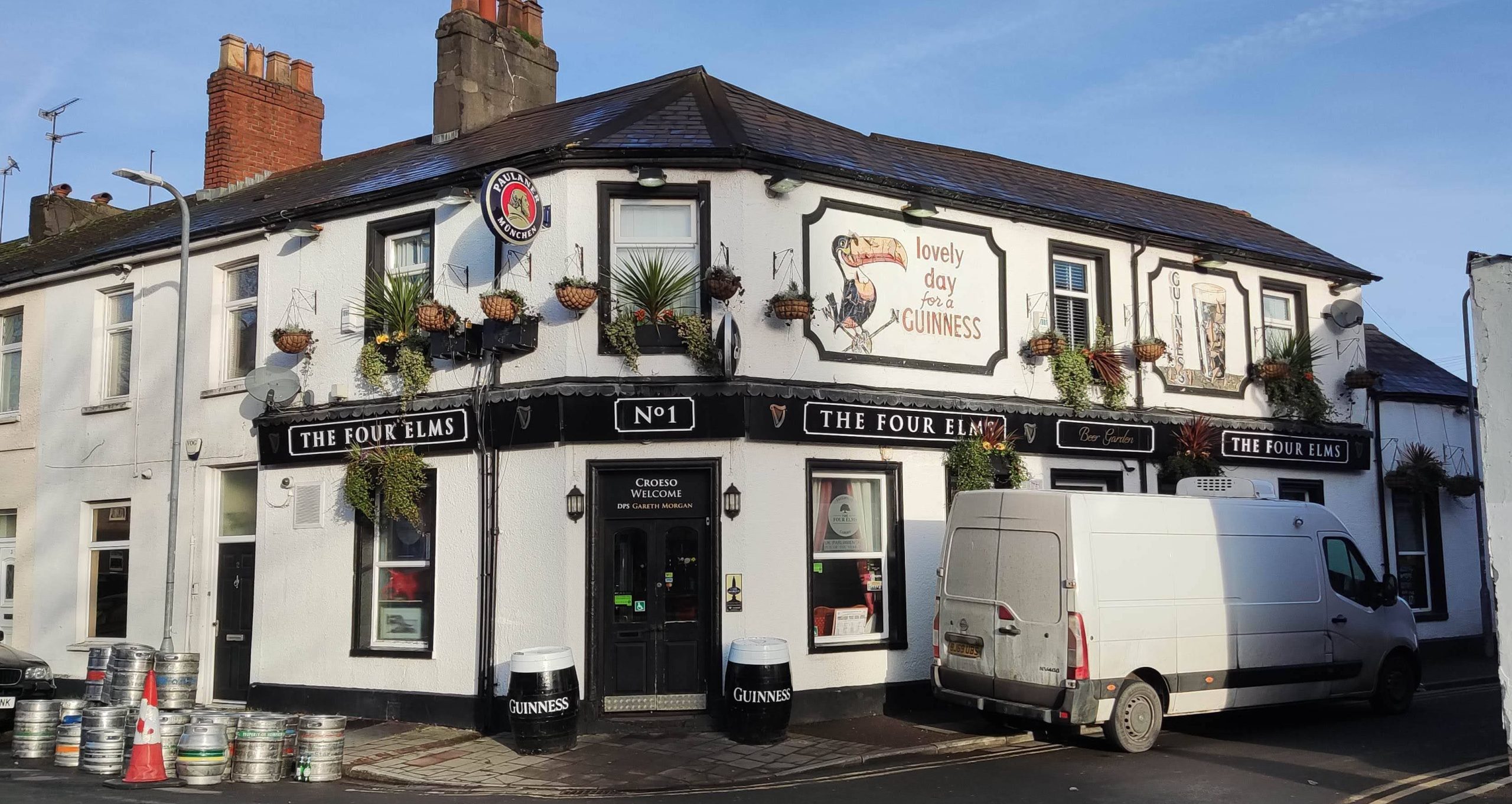 Photo of The Four Elms 
pub Cardiff